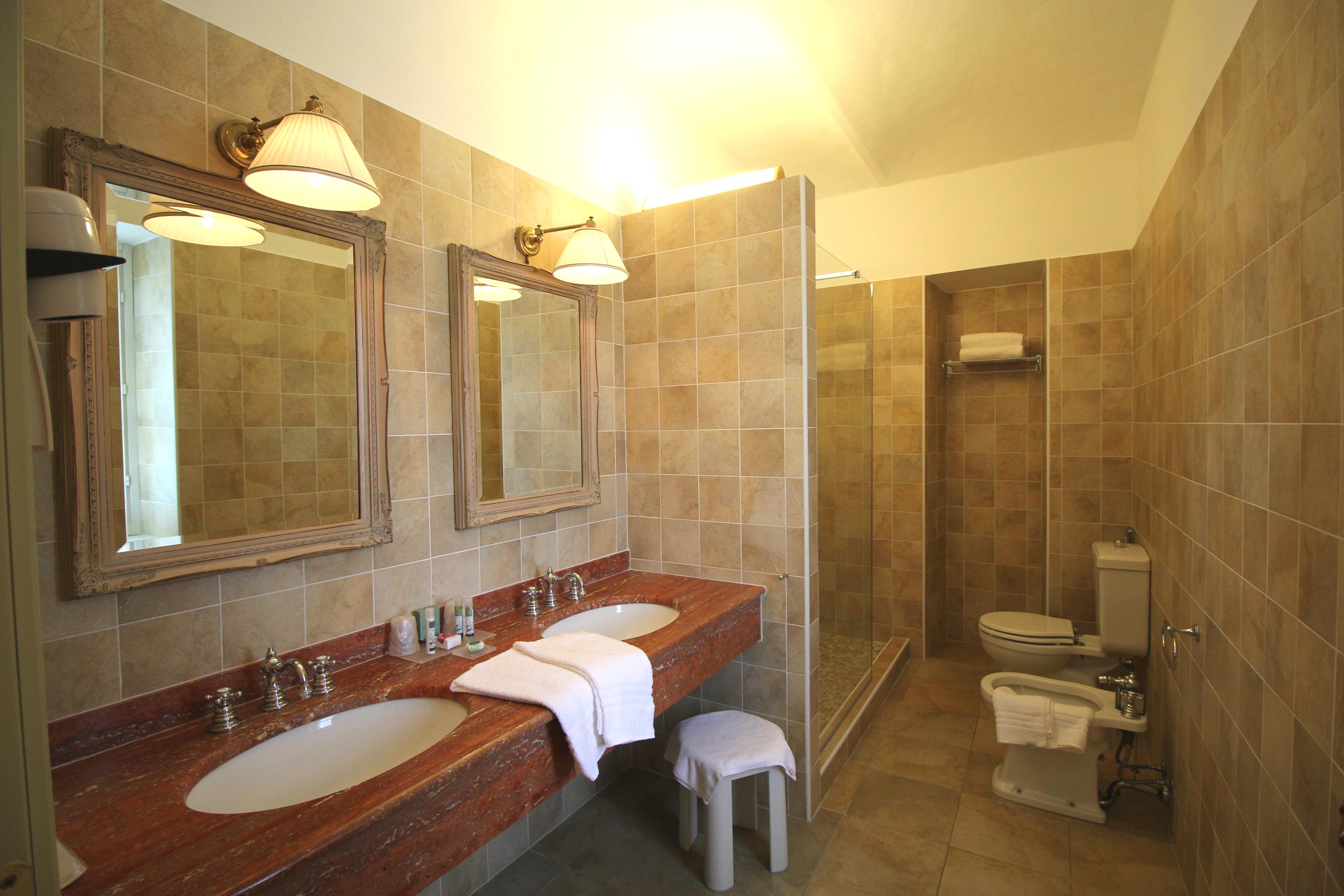 Marcarini Agriturismo Neviglie ภายนอก รูปภาพ