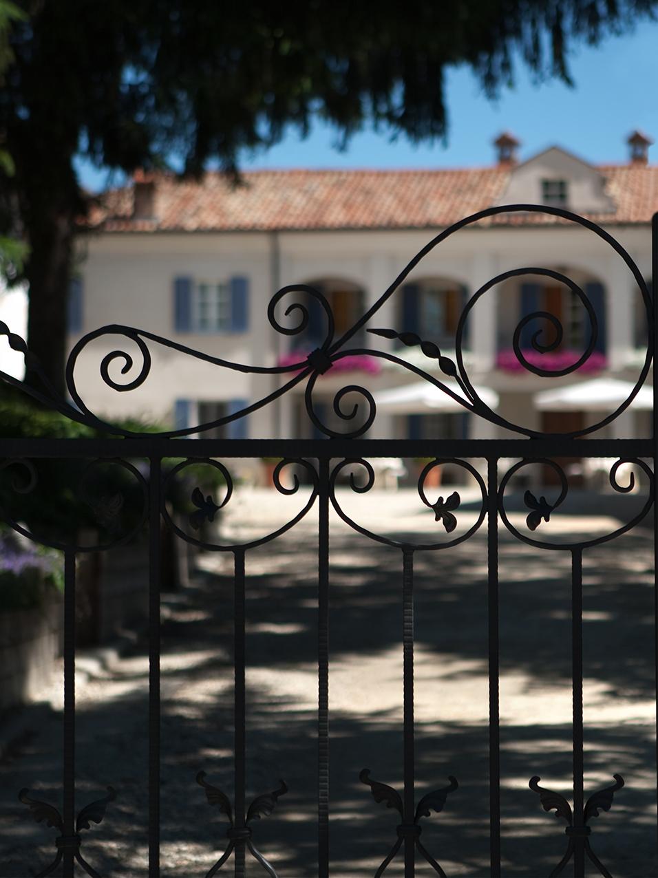 Marcarini Agriturismo Neviglie ภายนอก รูปภาพ
