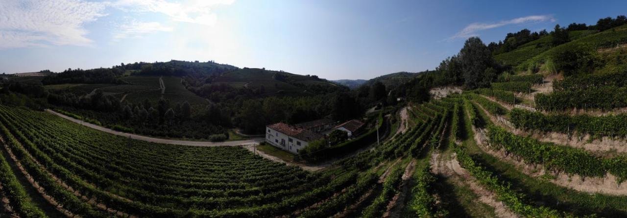 Marcarini Agriturismo Neviglie ภายนอก รูปภาพ